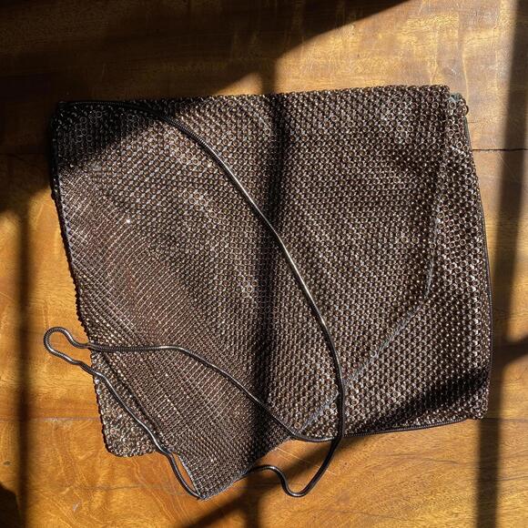 Vintage Mesh Shoulder Bag - Elegant Evening Accessory - Picture 9 of 10